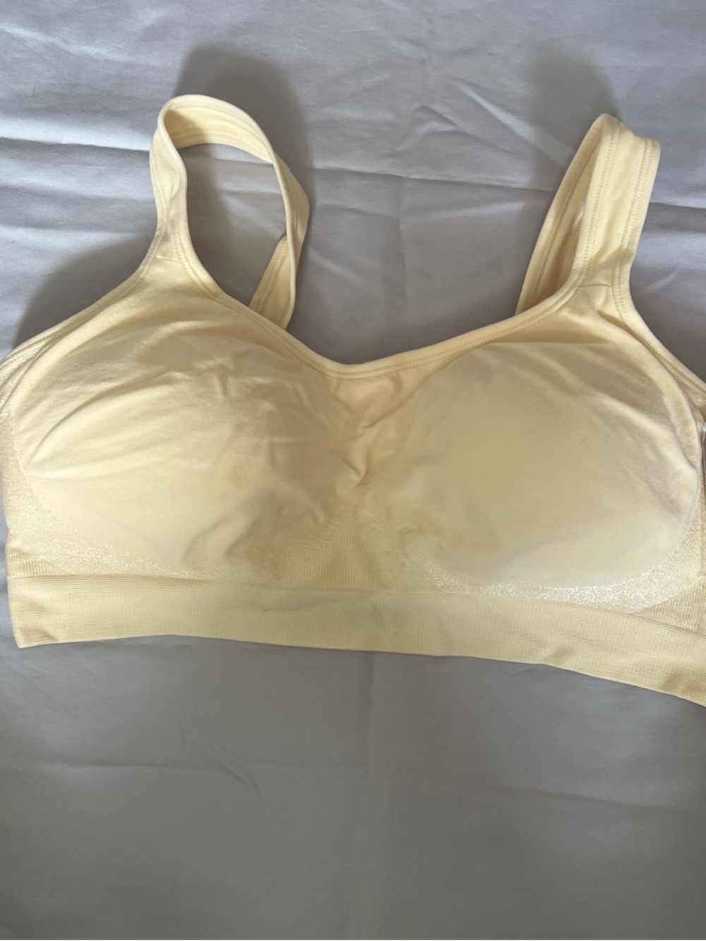 Women's Seamless Beige Truekind Comfort Bra
